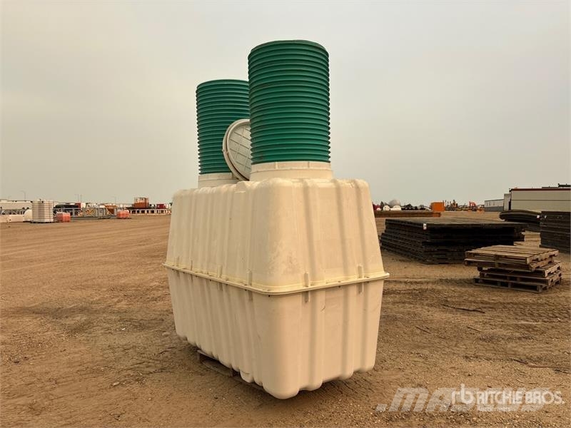 Fibre-Reinforced Plastic Septic Tank (Unused) 연료 및 첨가제 탱크