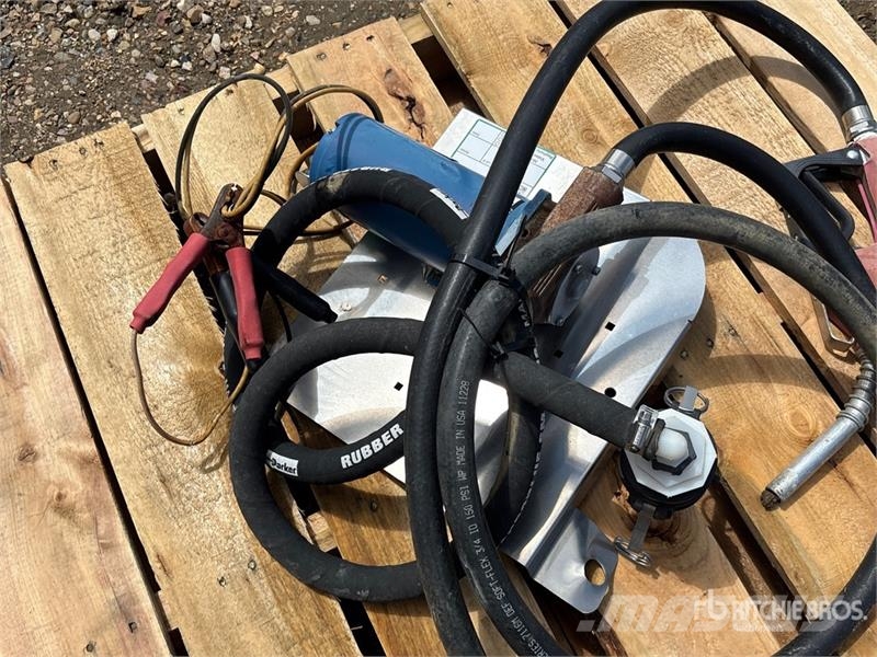  Fill-Rite DEF Pump Bombas de agua