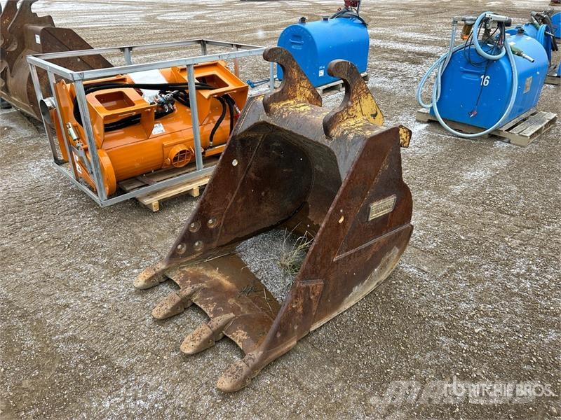 Finning 35 in Q/C Digging Excavator Bucket دلاء