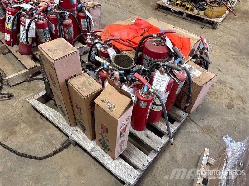 Fire Extinguishers & Mounts Ďalšie komponenty