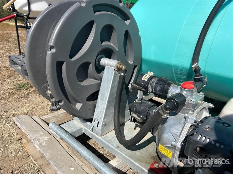 Fire Fighting Tank, Hose & Pump on Skid Altri componenti