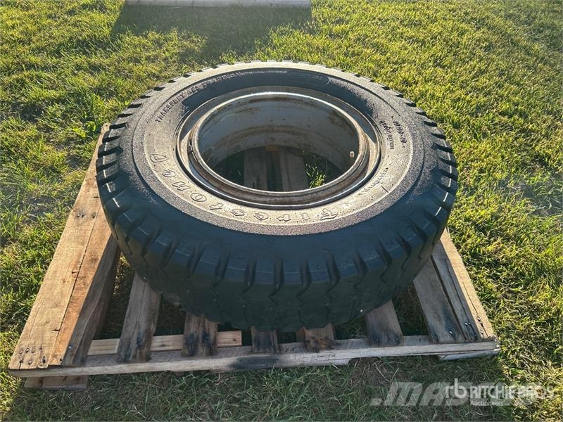 Firestone 10.00-20 Tires タイヤ、ホイル、リム