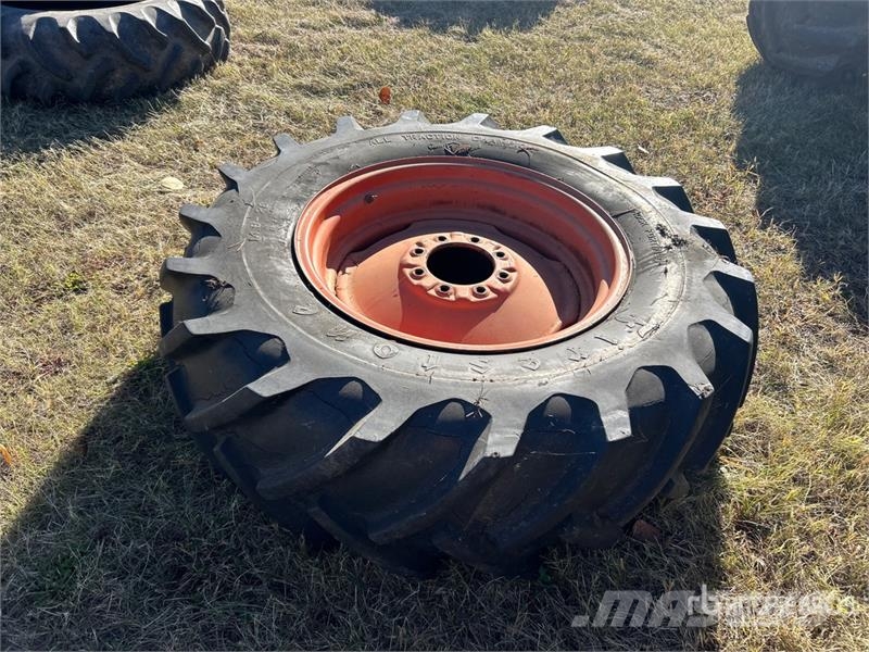 Firestone 14.9-26 Tires الإطارات والعجلات والحافات