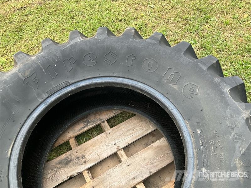 Firestone 18.4-26 Tires Padangos, ratai ir ratlankiai