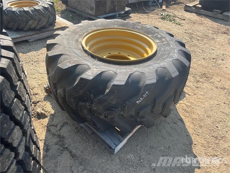 Firestone 21L-24 Tires Däck, hjul och fälgar