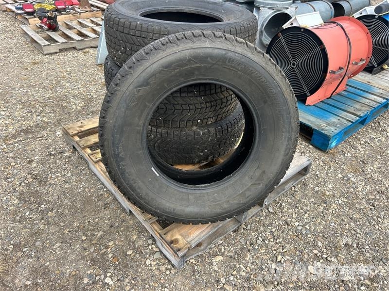 Firestone 265/70R17 Tires 轮胎、车轮和轮圈