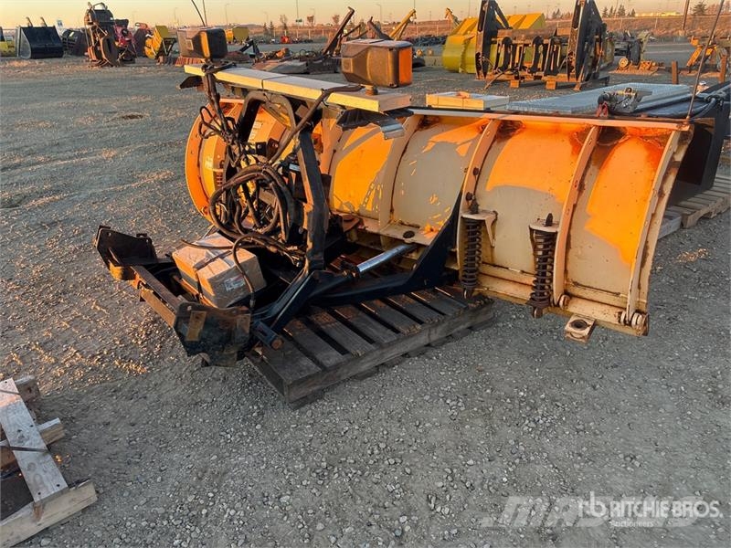 Fisher Minute Mount 2 9 ft Snow Plow Lame spazzaneve e aratri