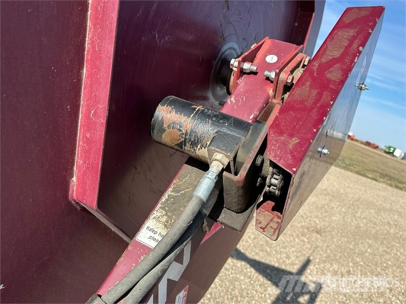 Flaman Arc Alloy 1510 Hydraulic Grain Bag Roller Sonstige Ernte Verarbeitung und -lagerung