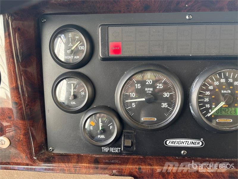Fleetwood Discovery Motor Home Obytné vozy a karavany