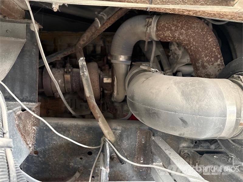 Fleetwood Discovery Motor Home Obytné vozy a karavany