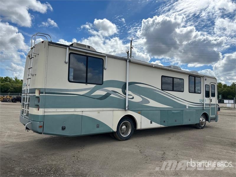 Fleetwood Motor Home Mobil home / Caravane