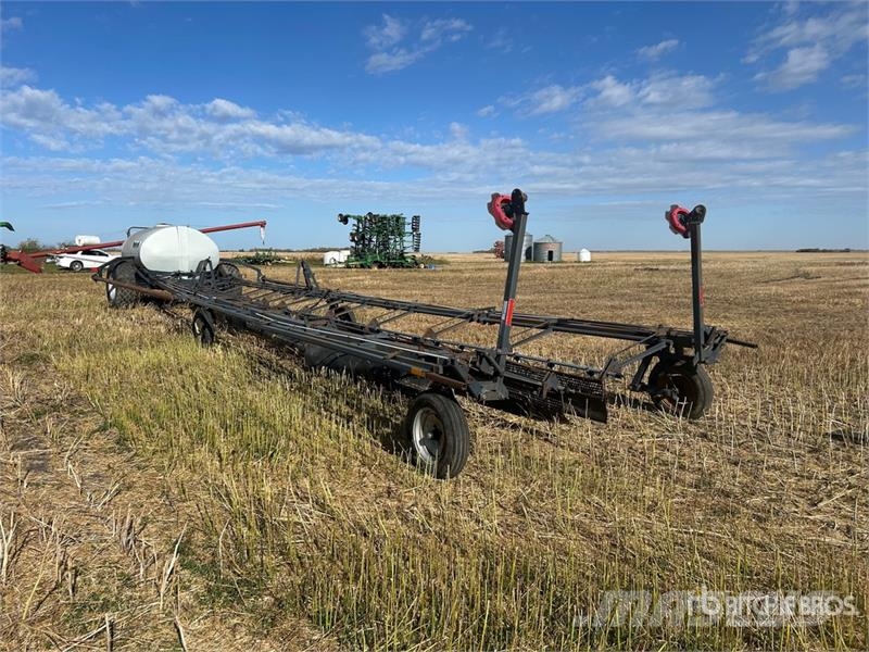 Flexi-Coil 100 ft S/A Pull-Type Sprayer Vučene prskalice