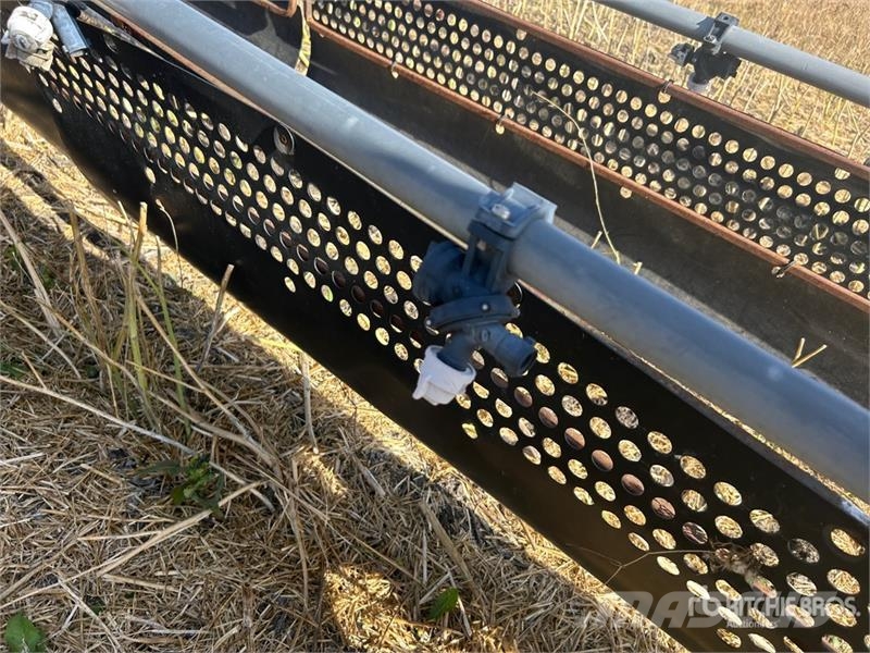 Flexi-Coil 100 ft S/A Pull-Type Sprayer Vučene prskalice