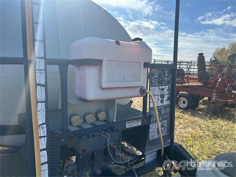 Flexi-Coil 100 ft S/A Pull-Type Sprayer Vučene prskalice