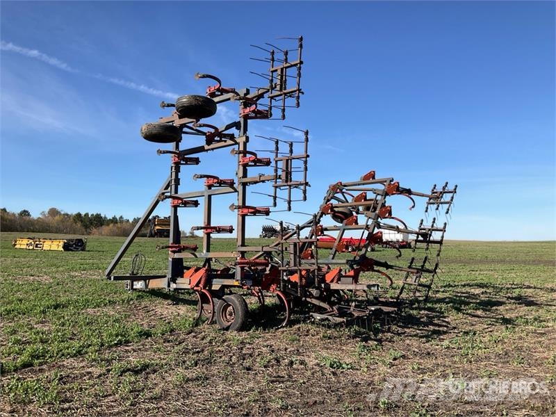 Flexi-Coil 300 B 40 ft Cultivator Kultivatorji