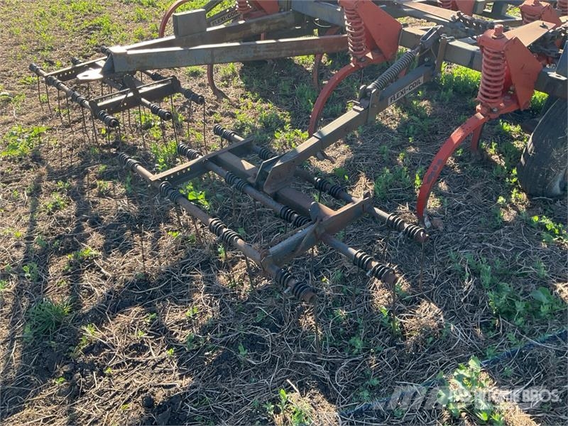Flexi-Coil 300 B 40 ft Cultivator Kultivatorji