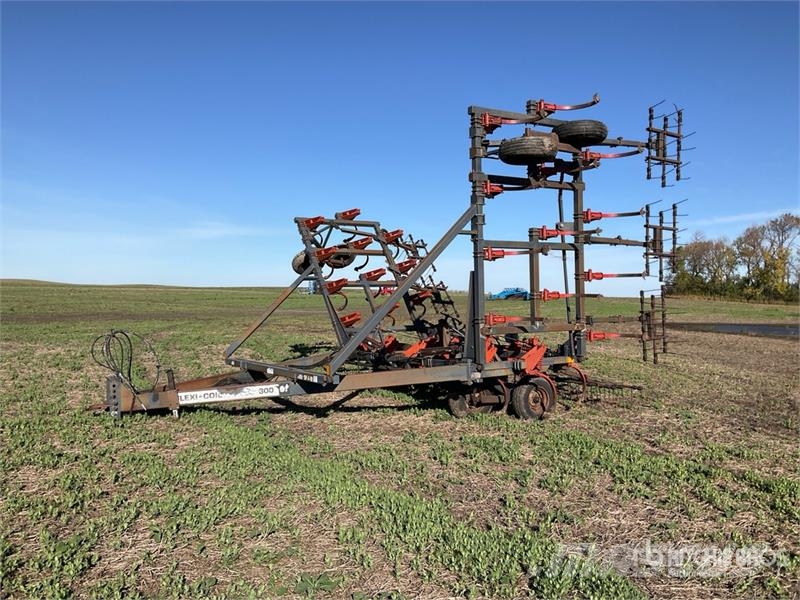 Flexi-Coil 300 B 40 ft Cultivator Kultivatorji