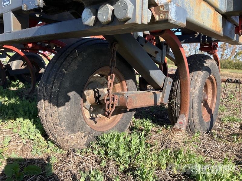 Flexi-Coil 300 B 40 ft Cultivator Kultivatorji
