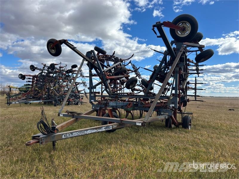 Flexi-Coil 600 47 ft Chisel Plow Beitelploeg