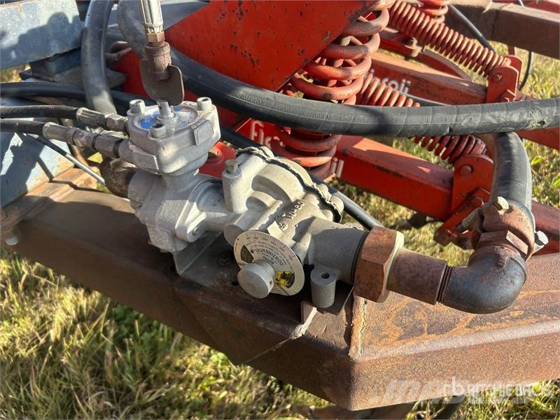 Flexi-Coil 600 47 ft Chisel Plow Beitelploeg