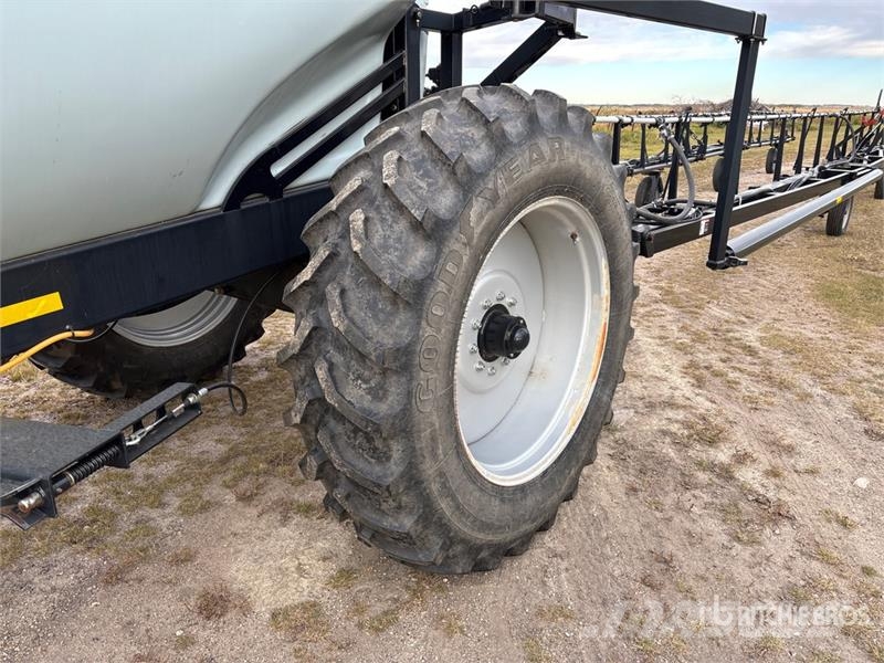 Flexi-Coil 68XL 120 ft S/A Pull-Type Sprayer Pulverizadores arrastrados