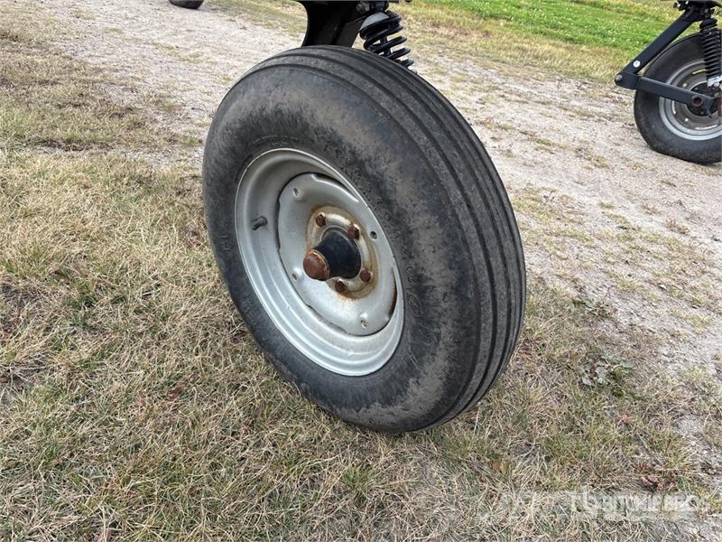 Flexi-Coil 68XL 120 ft S/A Pull-Type Sprayer Pulverizadores arrastrados