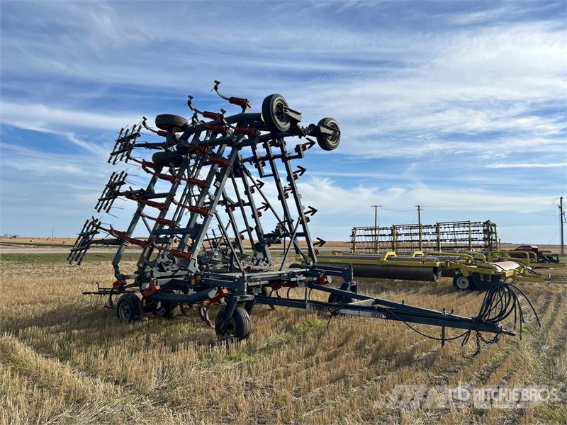 Flexi-Coil 800 51 ft Cultivator Kultivatoriai