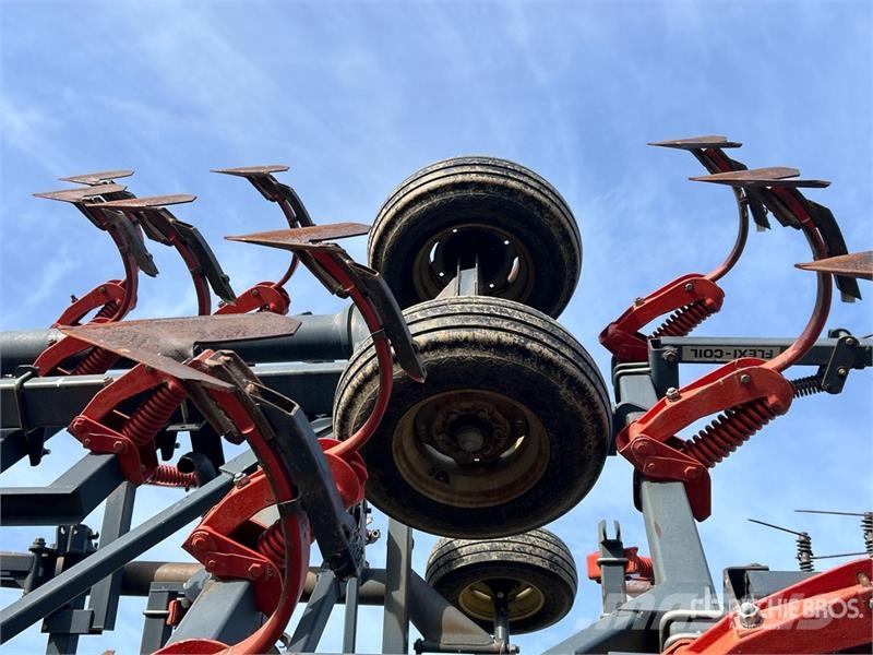 Flexi-Coil 800 51 ft Cultivator Kultivatoriai