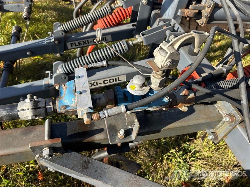 Flexi-Coil 820 42 ft Air Seeder Sorvetőgép