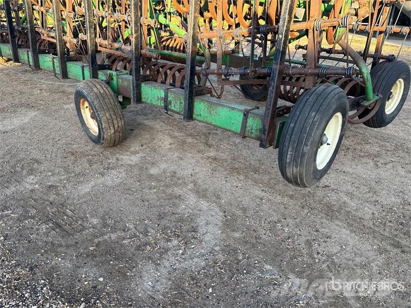 Flexi-Coil S92 70 ft Mid Harrow Grades