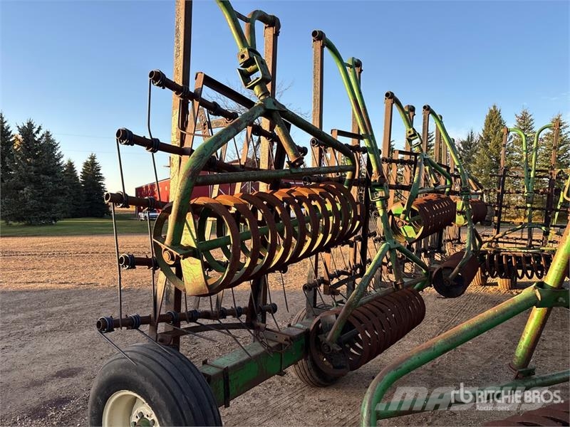 Flexi-Coil S92 70 ft Mid Harrow Grades