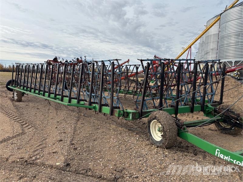 Flexi-Coil System 82 70 ft Diamond Harrow Harrows