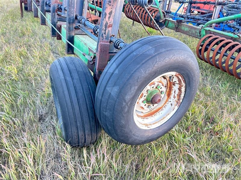 Flexi-Coil System 92 50 ft Mid Harrow Packer Grades