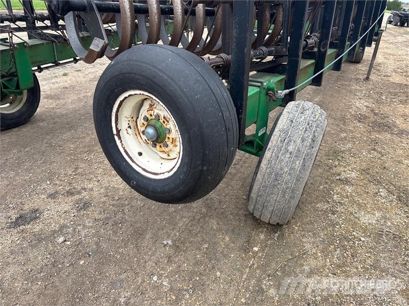 Flexi-Coil System 95 50 ft Harrow Packer كاسحات