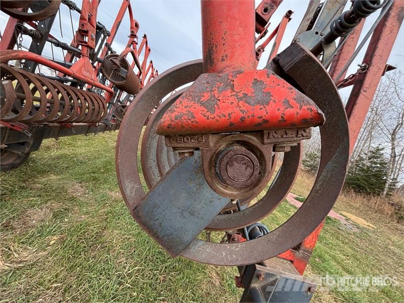 Flexi-Coil System 95 80 ft Harrow Packer Erpici