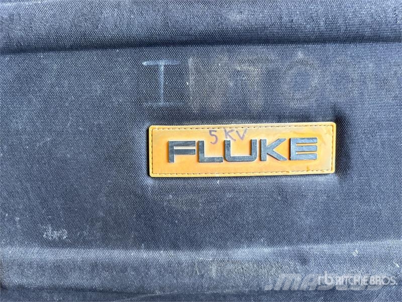 Fluke 1550C Insulation Tester Drugi deli