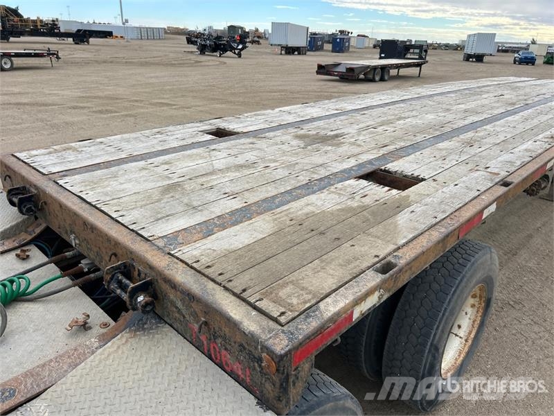 Fontaine 32 ft Super B-Train Flatbed Trailer Remorque ridelle