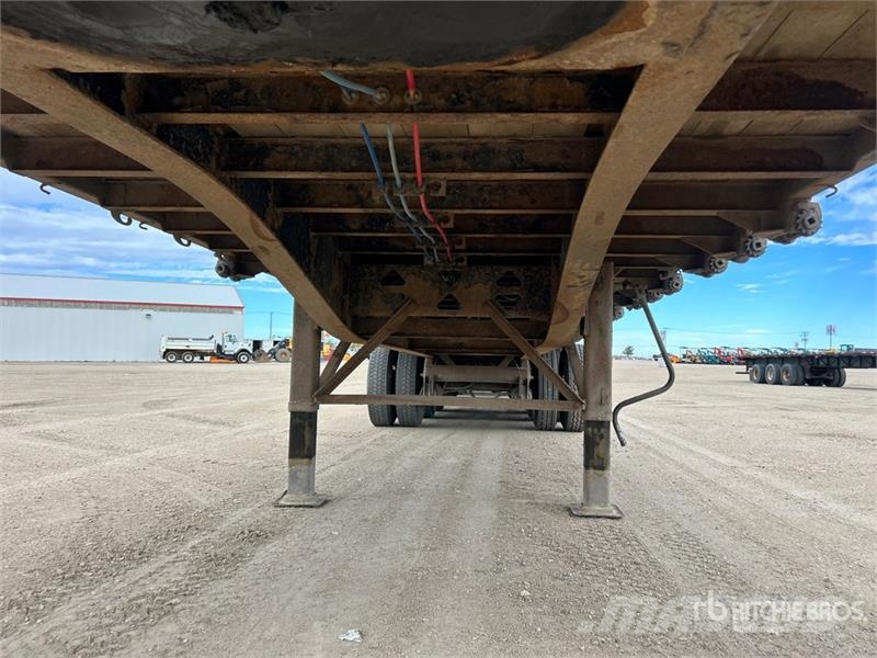Fontaine 32 ft Tri/A Super B-Train Lead Flatbed Trailer Plataforma plana/laterales abatibles