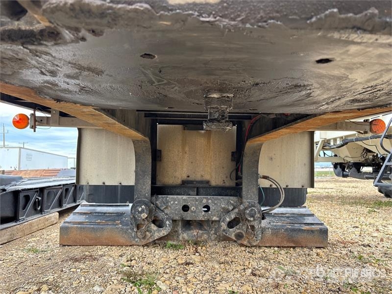 Fontaine 35 ton T/A Removable Gooseneck Lowboy Trailer Низкорамные прицепы