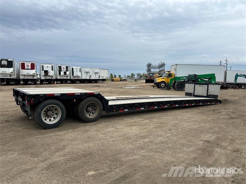 Fontaine 35 ton T/A Removable Gooseneck Lowboy Trailer Низкорамные прицепы