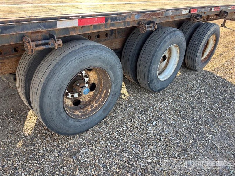 Fontaine 53 ft T/A Flatbed Trailer Vlakke laadvloer