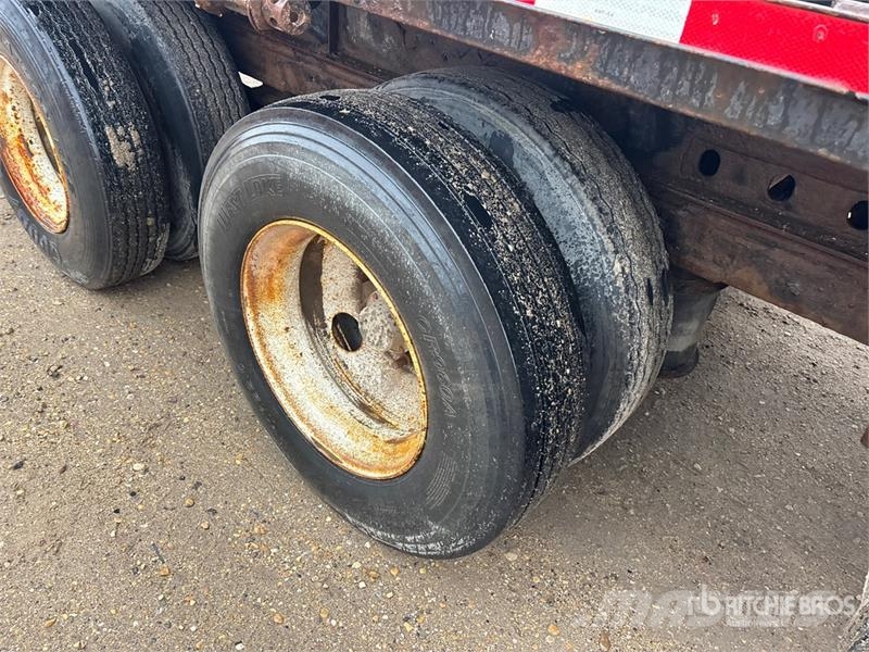 Fontaine 53 ft Tri/A Flatbed Trailer Platformas/izkraušana no sāniem