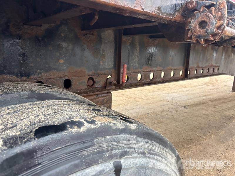 Fontaine 53 ft Tri/A Flatbed Trailer Platformas/izkraušana no sāniem