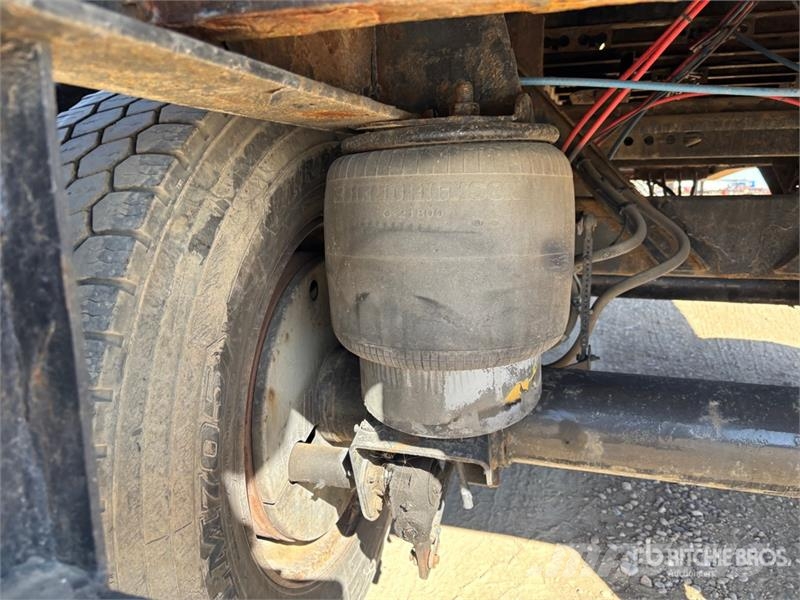 Fontaine HA1CF12FSA 48 ft T/A Spread Axle Flatbed Trailer Pick up/Prelata