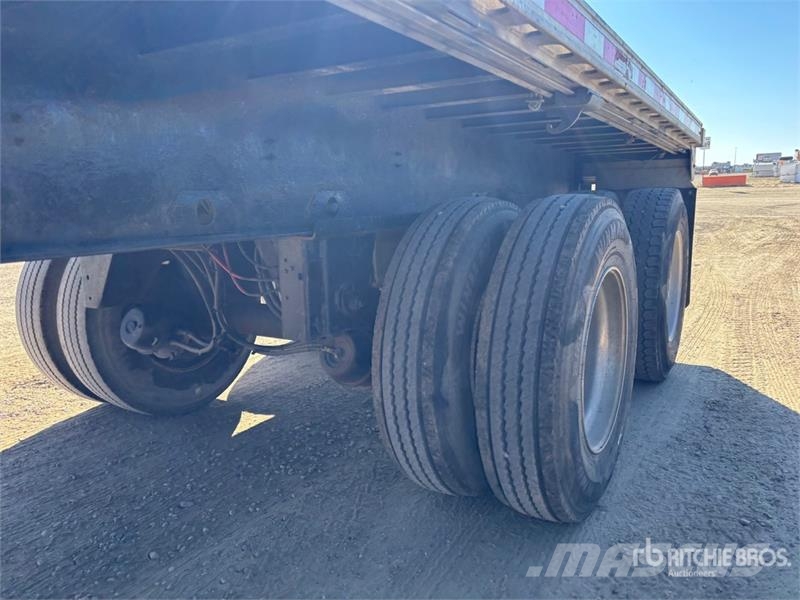 Fontaine HA1CF12FSA 48 ft T/A Spread Axle Flatbed Trailer Pick up/Prelata