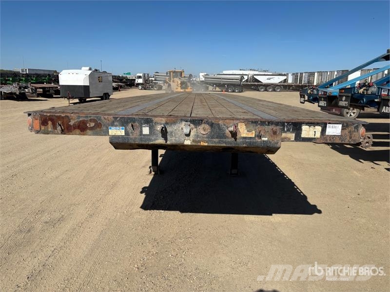 Fontaine HBVSF22TAS 53 ft Tri/A Flatbed Trailer Lavaperävaunut