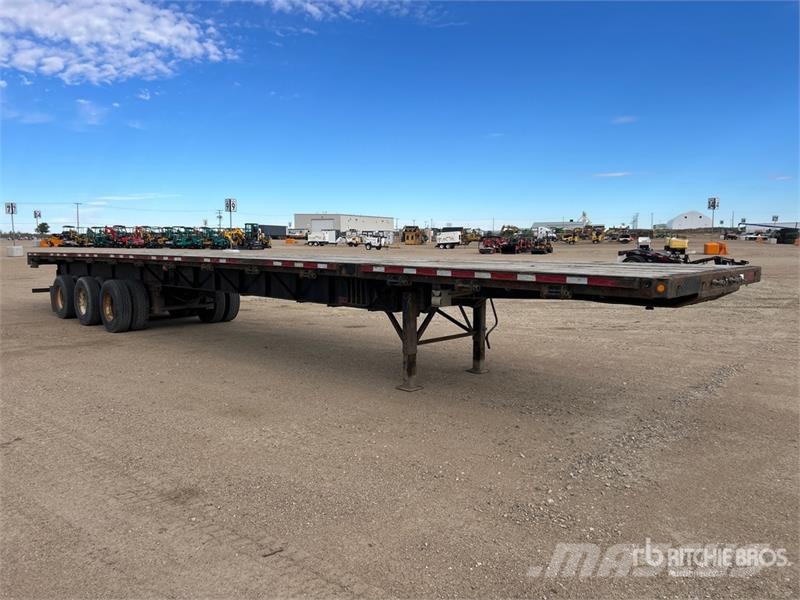 Fontaine Tri/A 53 ft - 73 ft Extendable Flatbed Trailer Plataforma plana/laterales abatibles