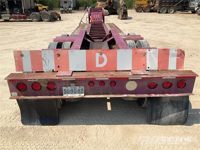 Fontaine Tri/A Removable Gooseneck Lowboy Trailer 低架裝載車