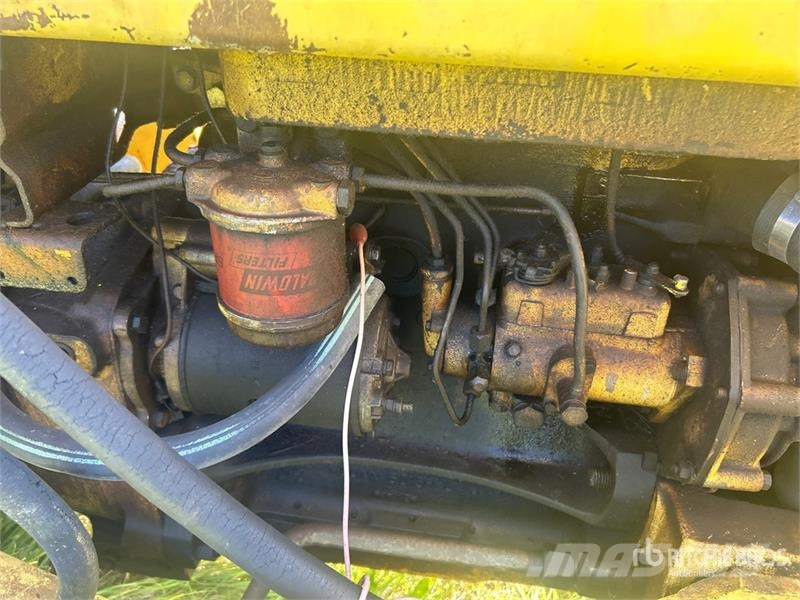 Ford 4500 4x2 Backhoe Loader Backhoe loaders