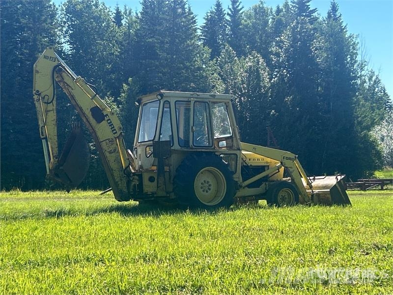 Ford 4500 4x2 Backhoe Loader Backhoe loaders